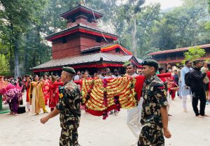 बागलुङ कालिकामा फूलपाती भित्राइयो