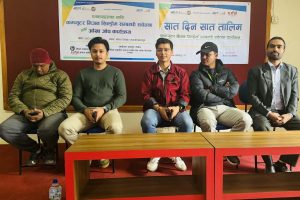 बागलुङका पत्रकारलाई ‘कम्प्युटर भिजन सिन्ड्रोम’बारे सचेतना