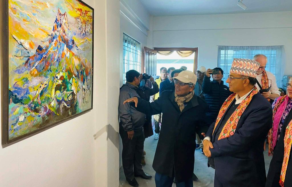 प्रदर्शनीमा सात देशका कलाकारका कला