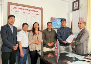 पत्रकार महासंघ बागलुङद्वारा प्रजिअमार्फत प्रधानमन्त्रीलाई ज्ञापनपत्र