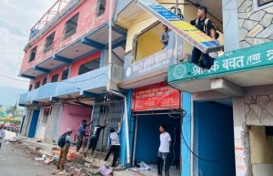 पोखरामा धमाधम खाली गरिँदै अतिक्रमित संरचना
