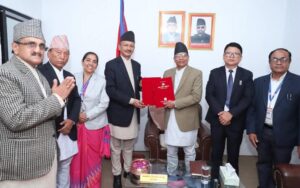 प्रदेश प्रमुखसमक्ष प्रदेश लोक सेवा आयोगको प्रतिवेदन पेश