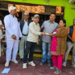 सिवाईसी साकोसद्वारा आफ्ना बाढीपीडित सदस्यलाई राहत रकम हस्तान्तरण