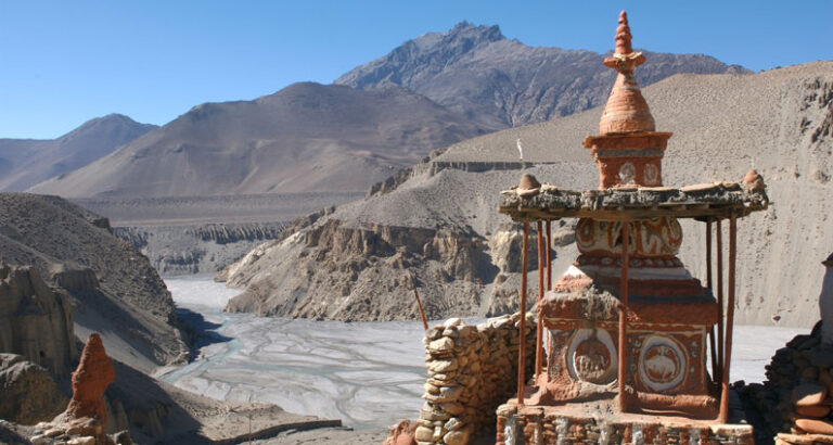 निषेधित क्षेत्र घुमेका पर्यटकबाट बर्सेनि उठ्छ करोडौँ राजश्व