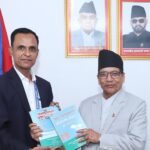 प्रदेश प्रमुख भट्टसमक्ष अख्तियार दुरूपयोग अनुसन्धान आयोगको प्रतिवेदन पेश